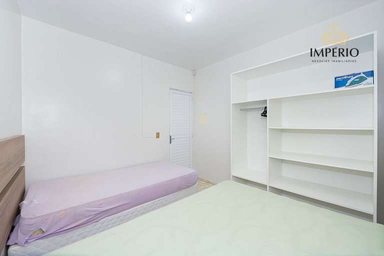 245 - Casa excelente com 4 quartos em Canto Grande