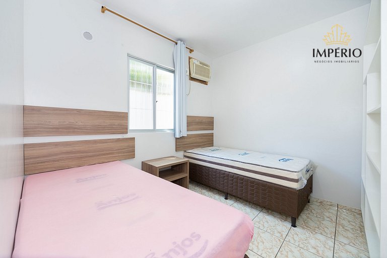 245 - Casa excelente com 4 quartos em Canto Grande