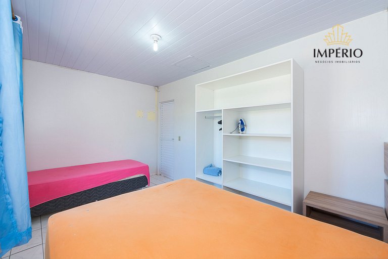 245 - Casa excelente com 4 quartos em Canto Grande