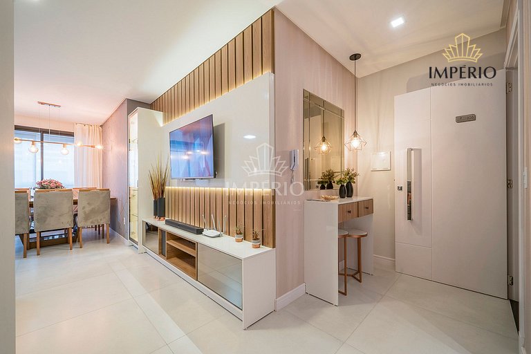 310 - Bela Venezia - Lindíssimo apartamento a 200M do mar