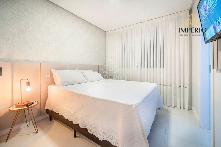 310 - Bela Venezia - Lindíssimo apartamento a 200M do mar