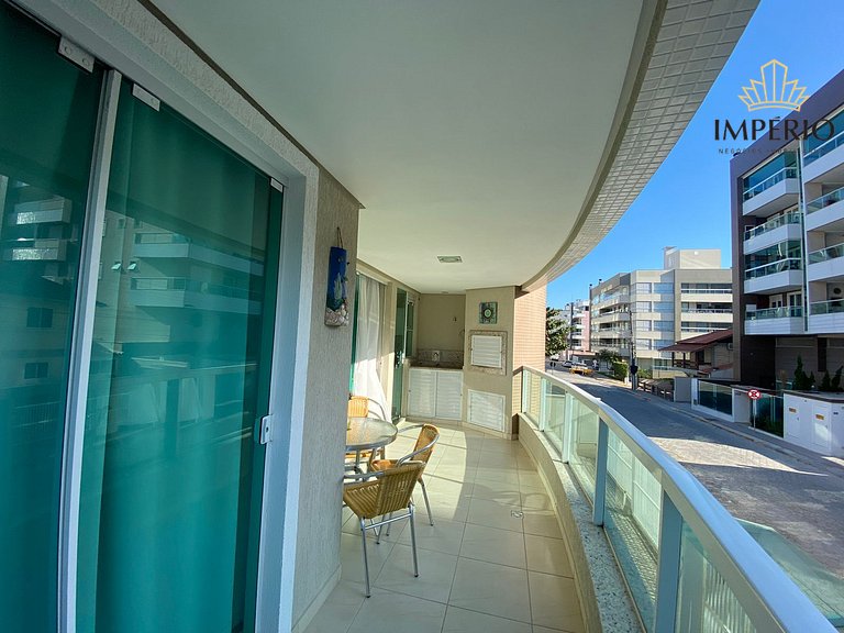 371 - Apartamento 3 dormitórios na praia de Bombas