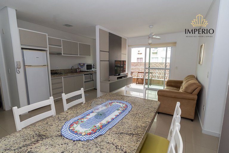 449 - Lindo Apartamento de 3 dormitórios á 100m da praia de