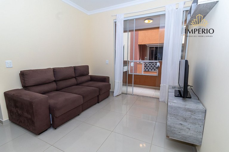 050 - Novo Centro - Apartamento 2 dorm em Bombas