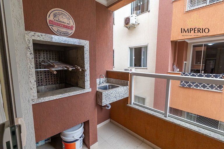 050 - Apartamento 2 dorm para 6 pessoas em Bombas