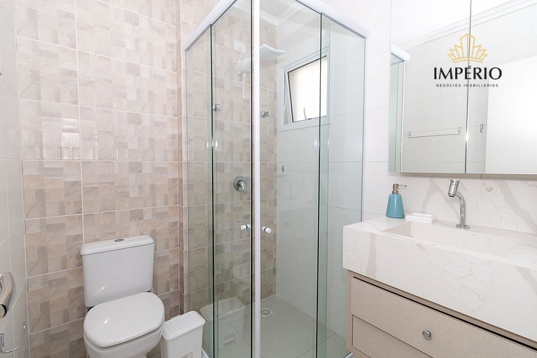 002F - Lindo Apartamento de 3 dormi na praia de Bombas