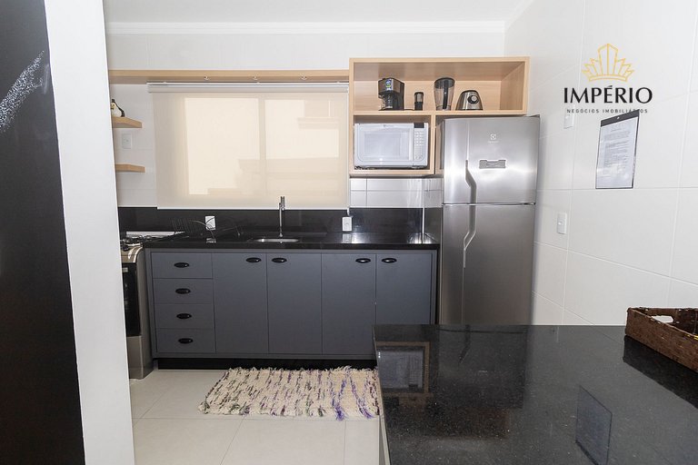 002F - Lindo Apartamento de 3 dormi na praia de Bombas