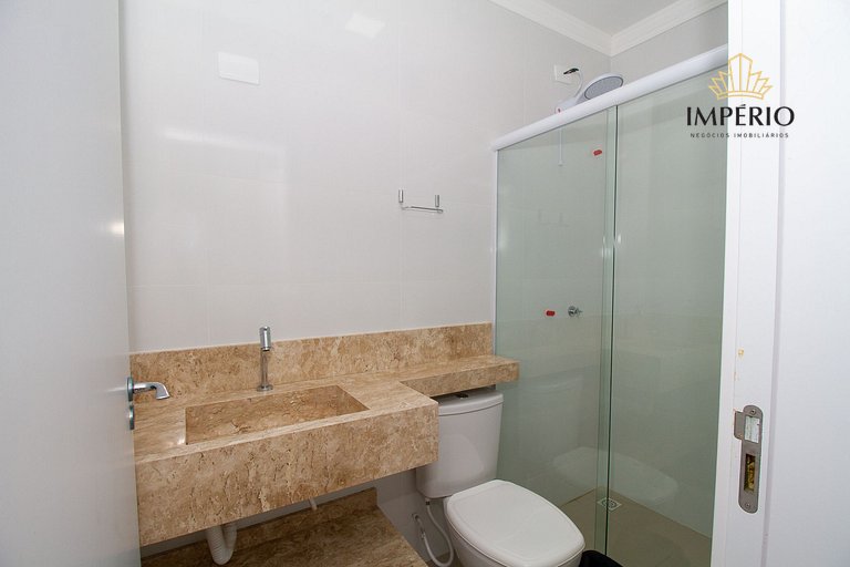 516 - 2 suítes a poucos metros do Mar