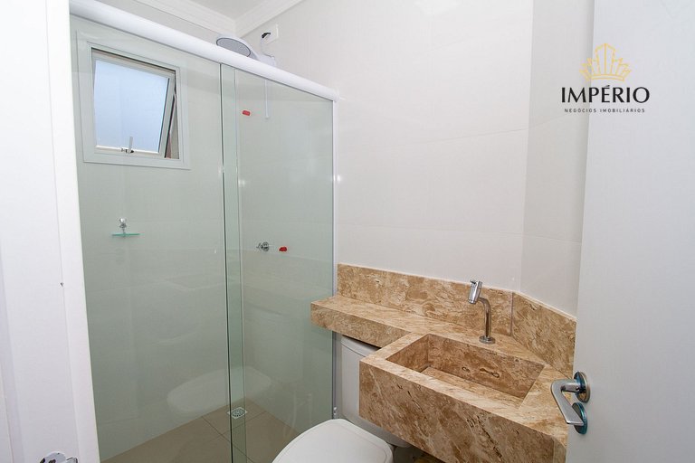 516 - 2 suítes a poucos metros do Mar