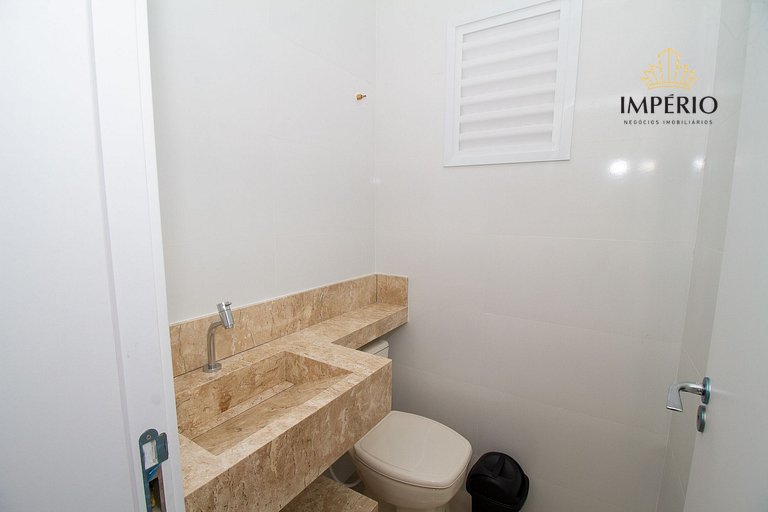 516 - 2 suítes a poucos metros do Mar