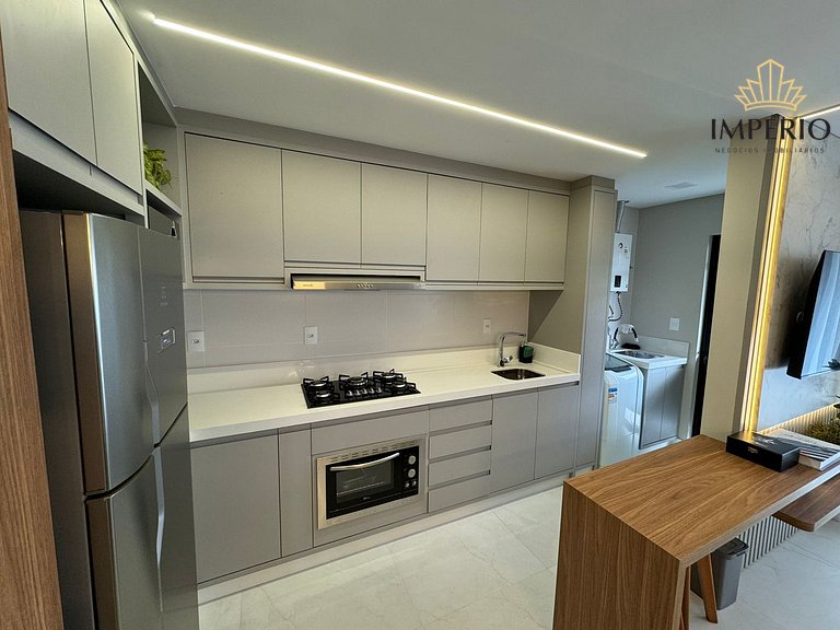 002D - Lindo apartamento na praia de Bombas