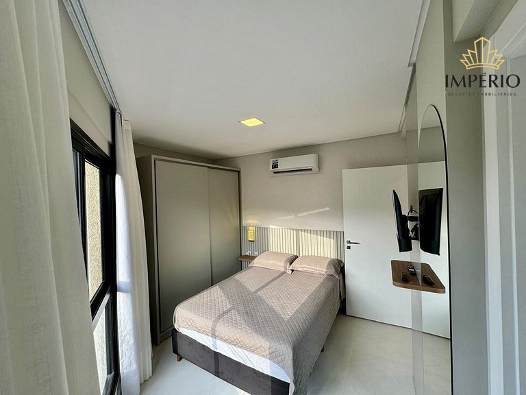566 - Lindo apartamento na praia de Bombas