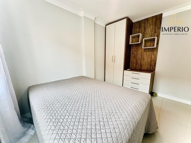 762B - Lindo Apartamento 3 dormitórios na praia de Bombas