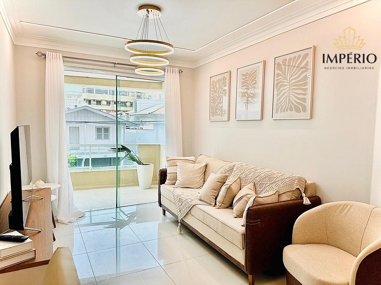 762B - Lindo Apartamento 3 dormitórios na praia de Bombas