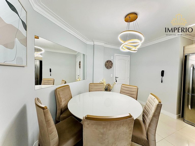 762B - Lindo Apartamento 3 dormitórios na praia de Bombas