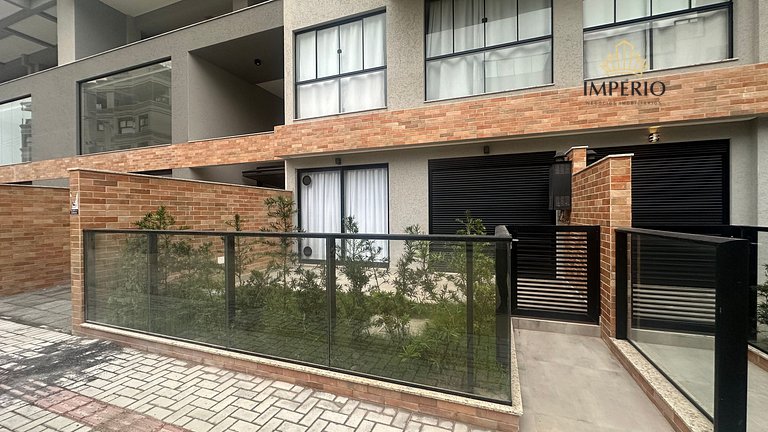 007 - Apartamento a 50m da praia Finamente Mobiliado