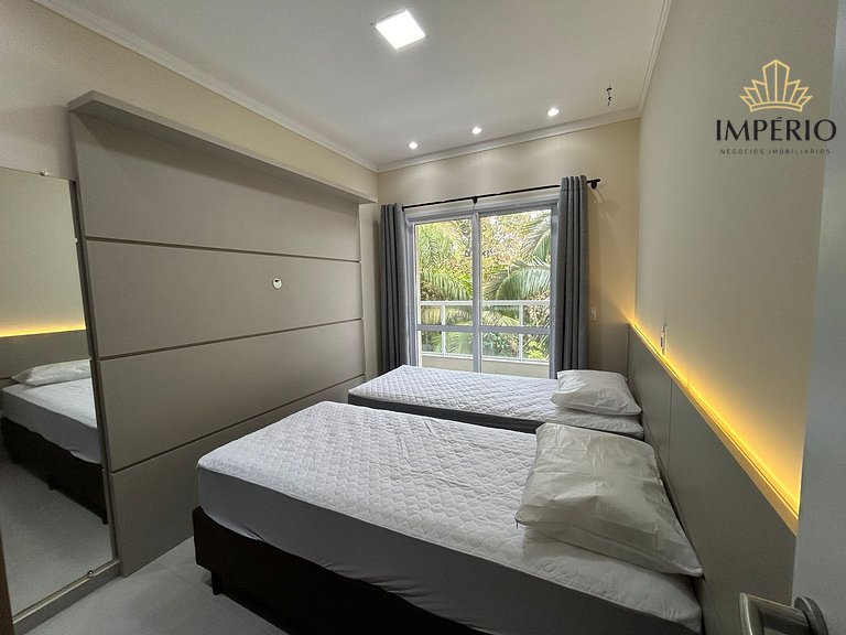 177 - Apartamento aconchegante localizado na praia de Bombas