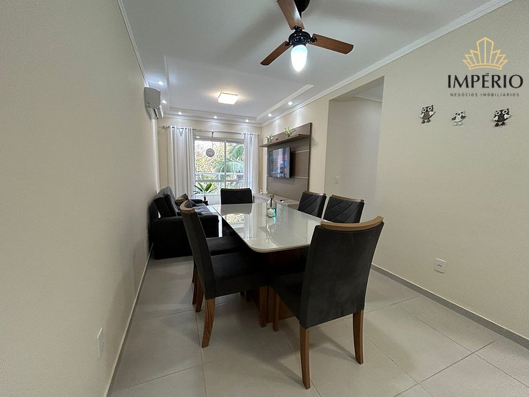 177 - Apartamento aconchegante localizado na praia de Bombas