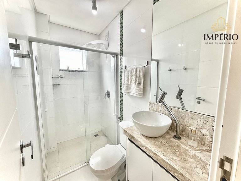 470 - Ilha de Navaggio - Lindo apartamento na praia de Bomba