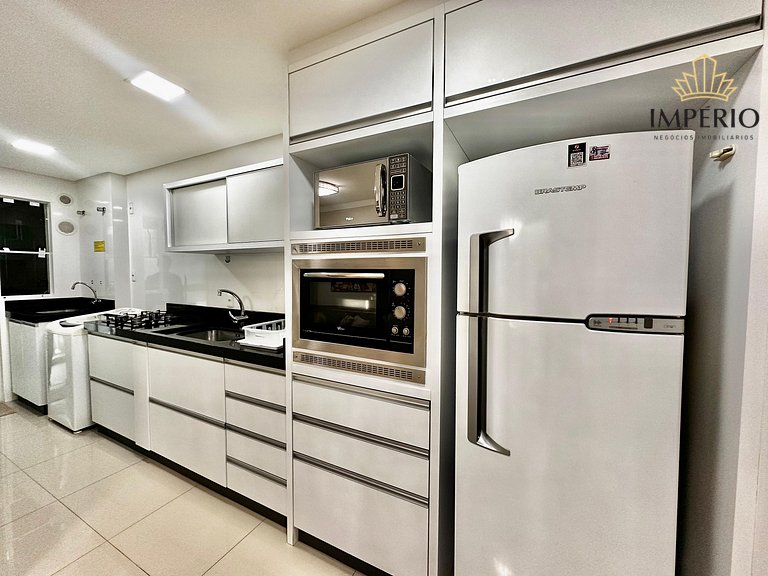 002B Lindo Apartamento na Praia de Bombas