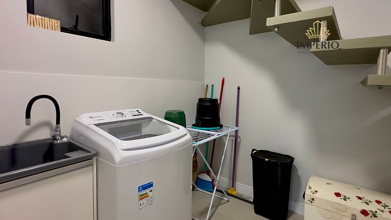 223N - Lindo apto a 70m da Praia de canto grande