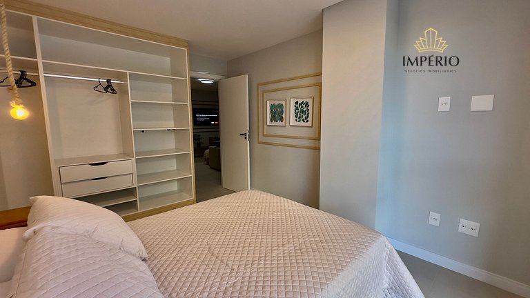 223N - Lindo apto a 70m da Praia de canto grande