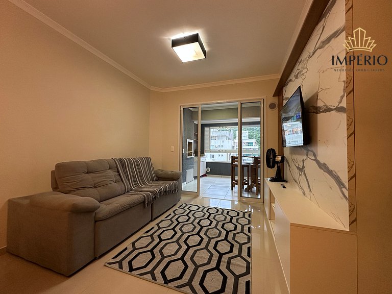 518 - Apartamento com 3 quartos em Bombas