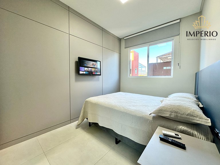 740 - Lindo Apartamento em Bombas