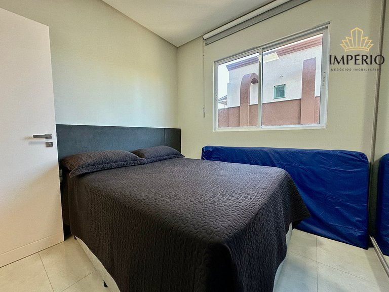 740 - Lindo Apartamento em Bombas