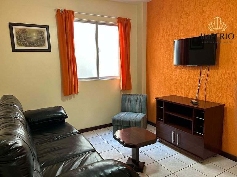 324 - Apartamento confortável na praia de Bombas