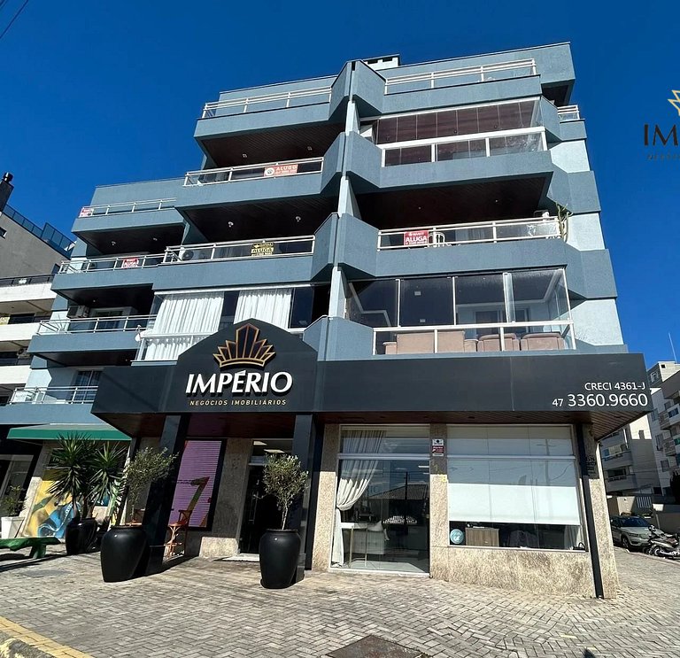 324 - Apartamento confortável na praia de Bombas