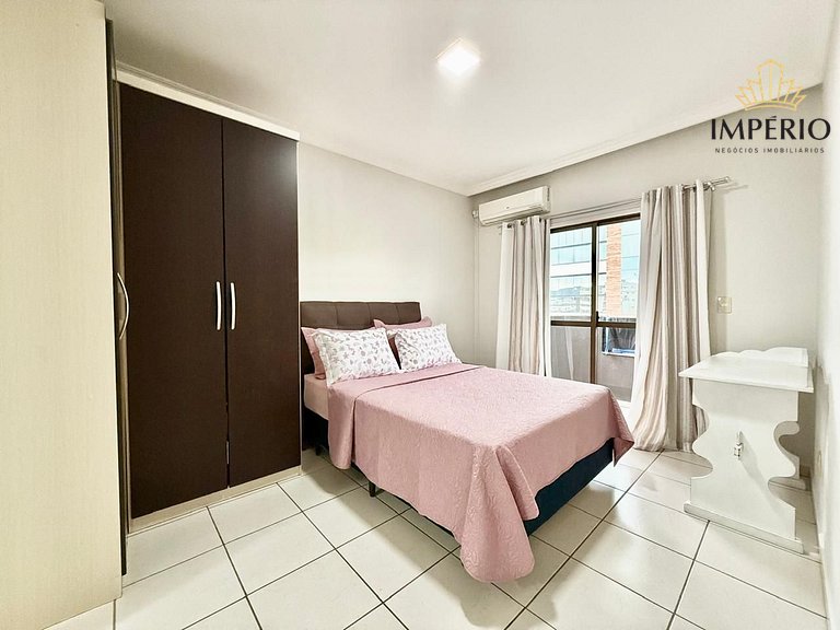 745 - Excelente Apto 2 Quartos na Praia de Bombas