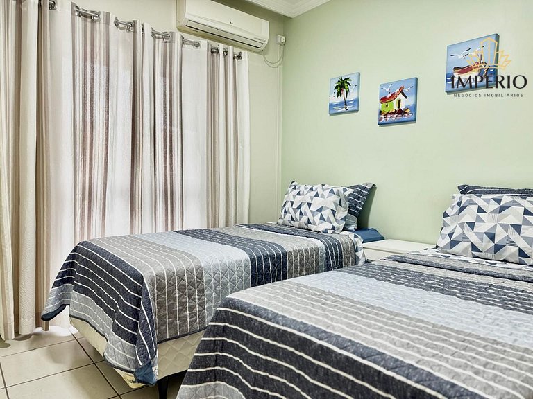 745 - Excelente Apto 2 Quartos na Praia de Bombas