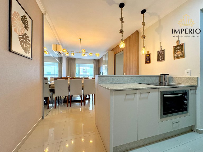 002C - Excelente apartamento 3 quartos em Bombas