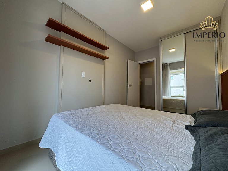 002C - Excelente apartamento 3 quartos em Bombas