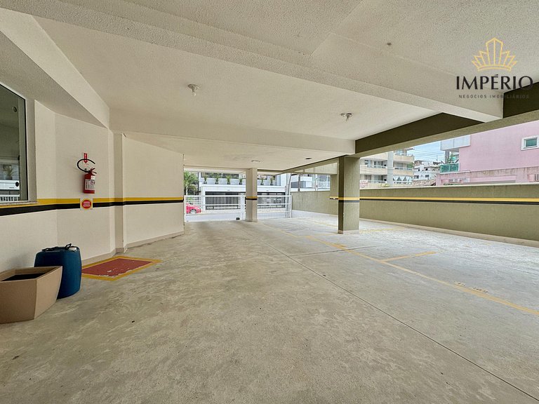 002C - Excelente apartamento 3 quartos em Bombas