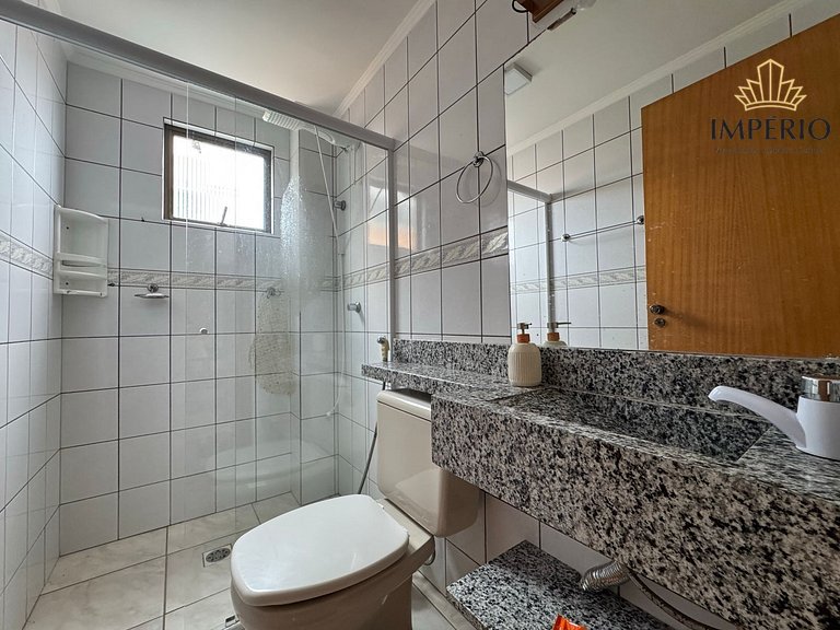 760 - Lindo apto a 30m da praia de Bombinhas