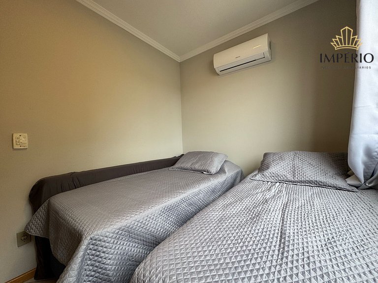 760 - Lindo apto a 30m da praia de Bombinhas