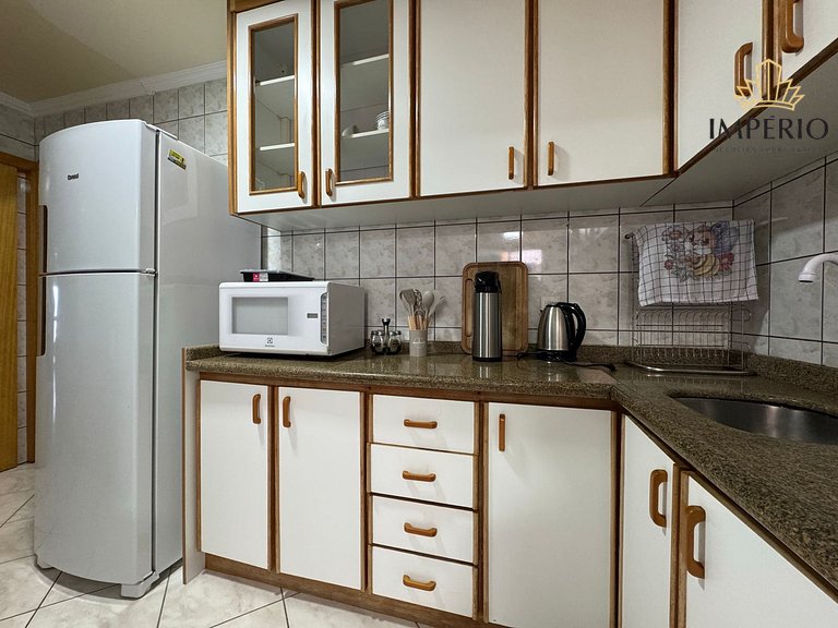 760 - Lindo apto a 30m da praia de Bombinhas