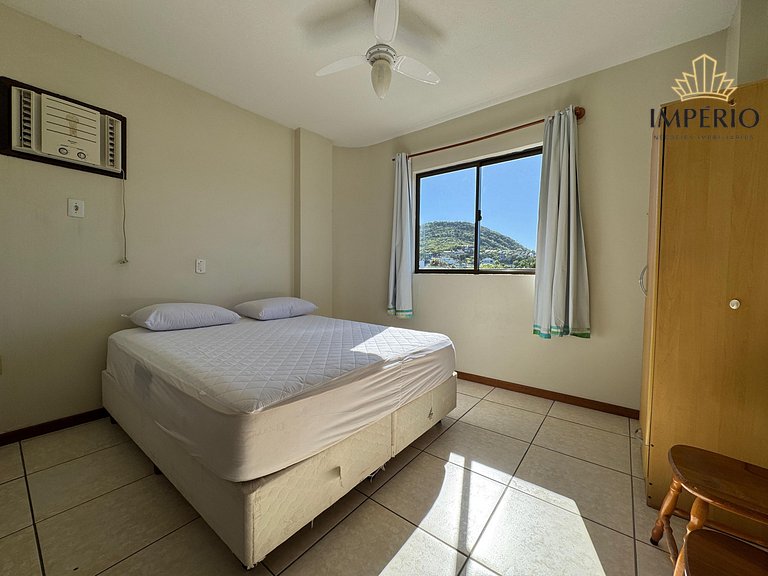 093 - Apto confortável na praia de Bombinhas