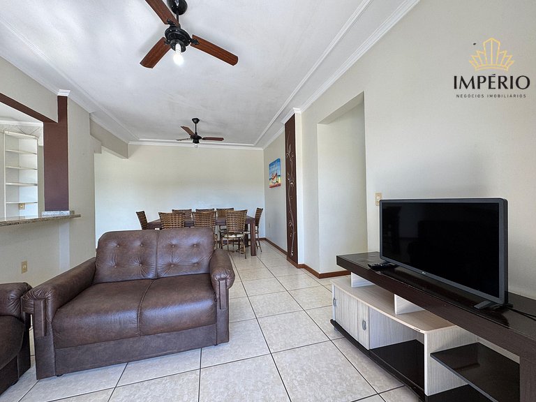 093 - Apto confortável na praia de Bombinhas