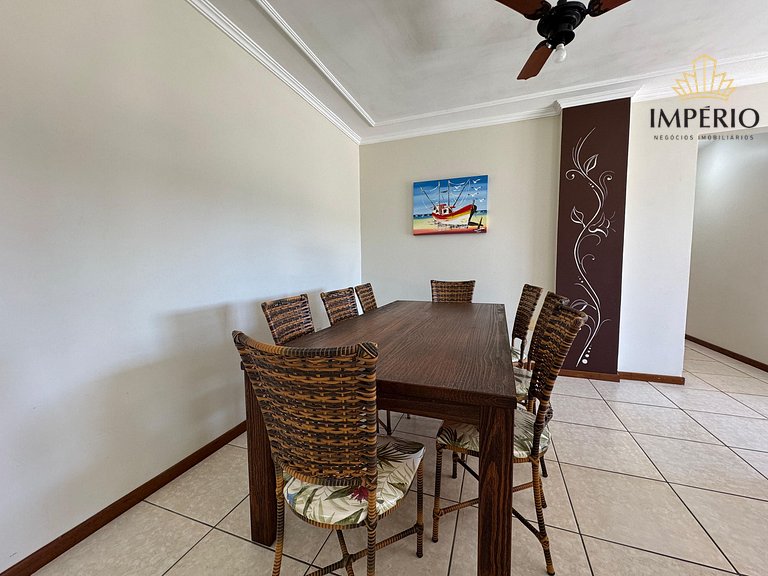 093 - Apto confortável na praia de Bombinhas