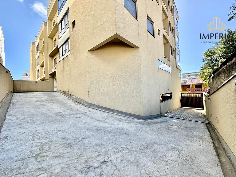 002A - Lindo apartamento no centro de Bombinhas