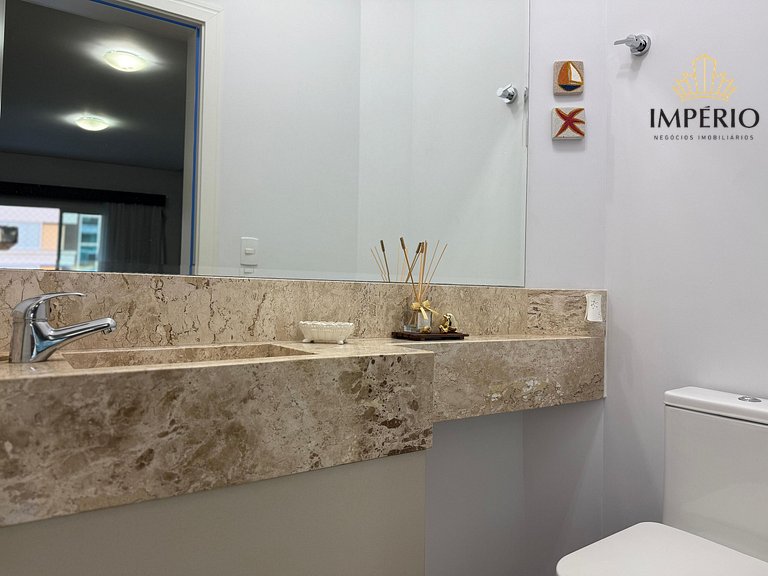 765 - Lindo Apartamento na Praia de Bombas