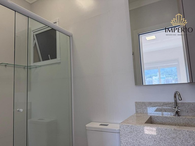 766 - 2 quartos a 250m da Praia de Bombas