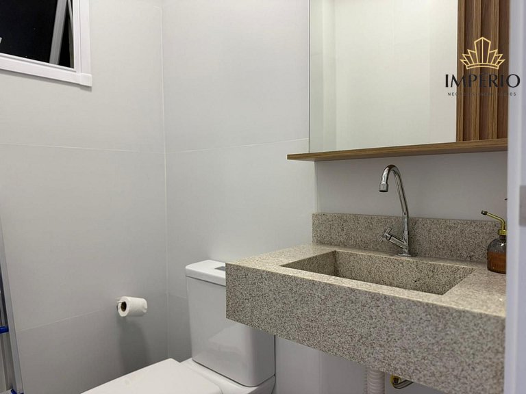 766 - 2 quartos a 250m da Praia de Bombas