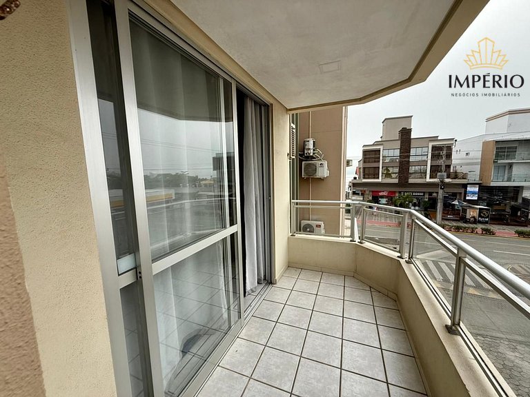 767 - Apartamento a 50 metros da praia de Bombas