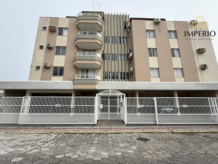 767 - Apartamento a 50 metros da praia de Bombas