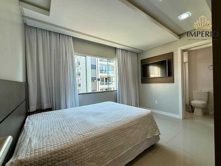 769 - Lindo apartamento na praia de Bombas