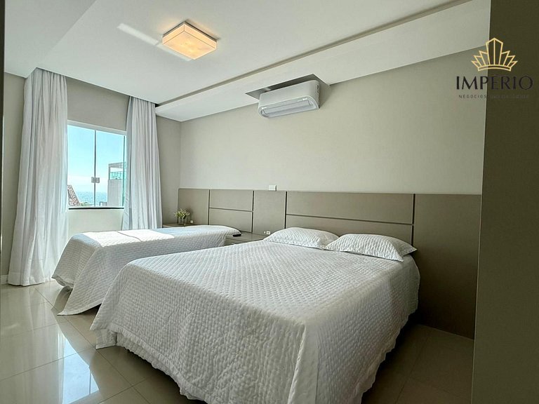 769 - Lindo apartamento na praia de Bombas